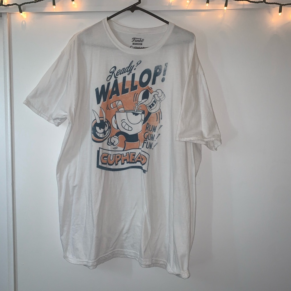 Funko! Vintage white Tee